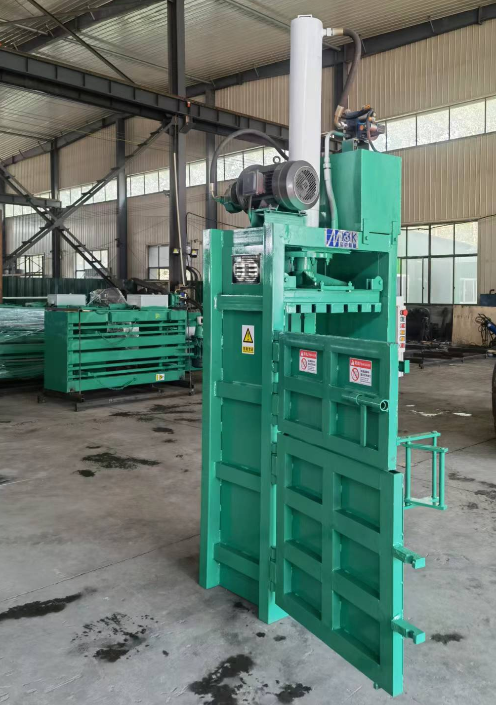 Vertical Cardboard Balers:Component Structure